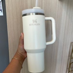 40oz Stanley cup